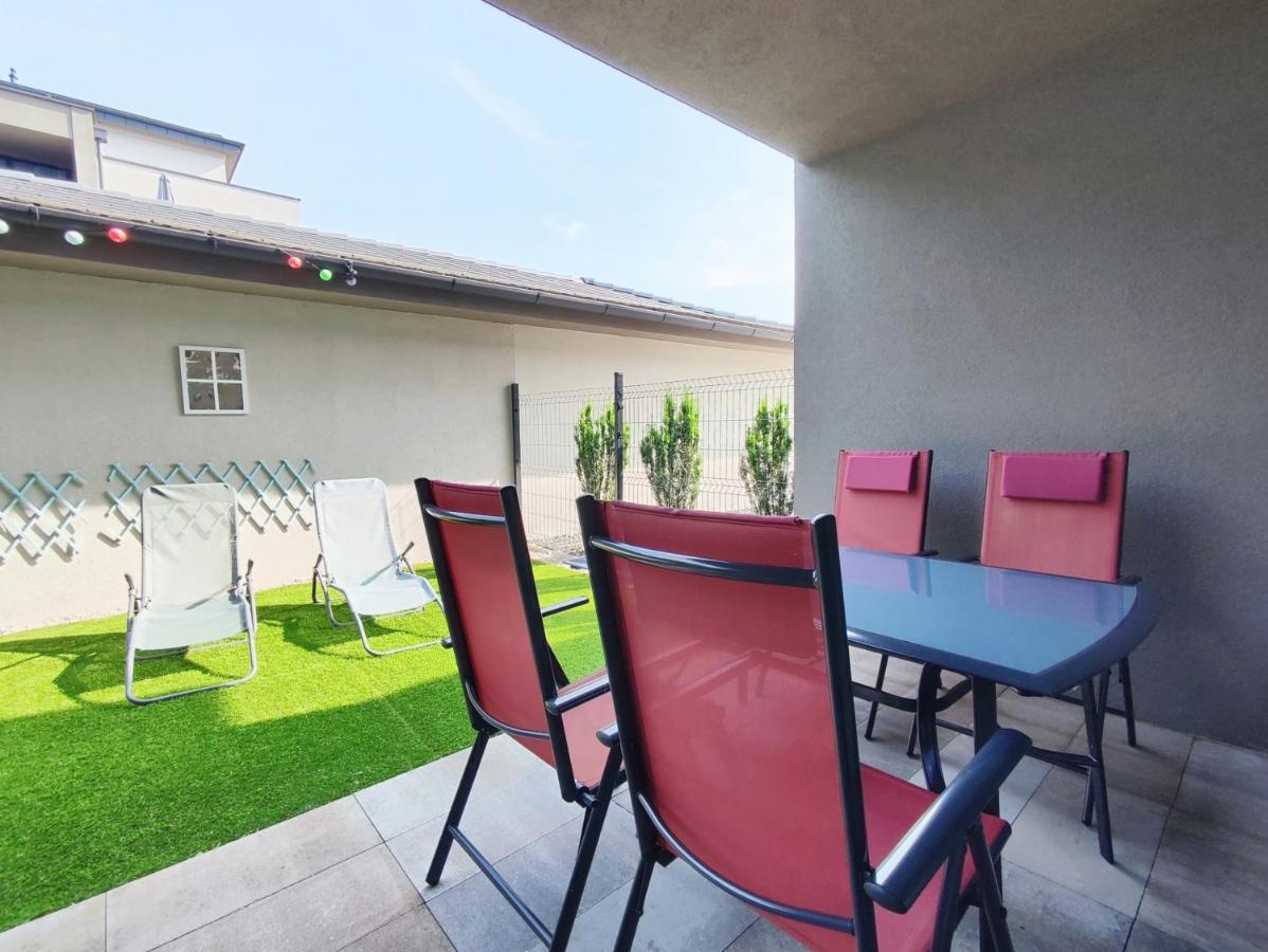 קסזטלי Petit Paul Apartman מראה חיצוני תמונה